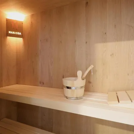 Awesome In Lembruchduemmer With Sauna