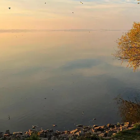 Casa vacanze Awesome In Lembruchduemmer